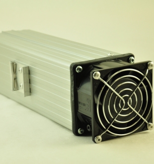 240V, 600W FAN FORCED PTC CONVECTION HEATER Front Facing View